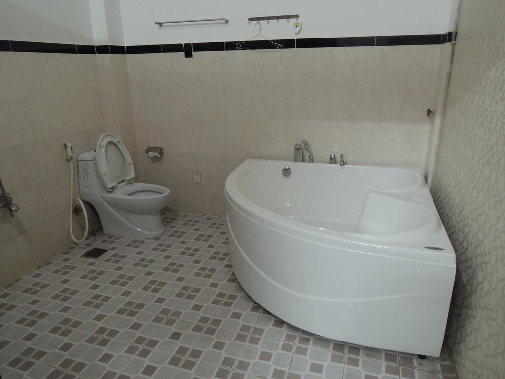 Hung Hieu Hotel Mỹ Tho Zimmer foto