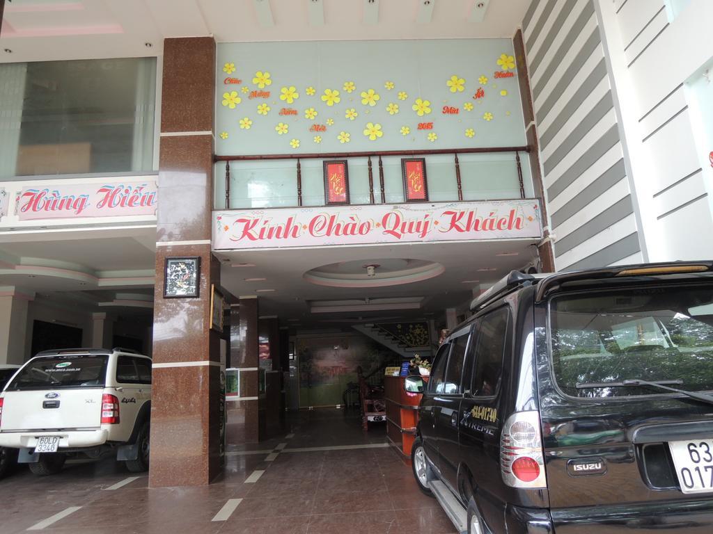 Hung Hieu Hotel Mỹ Tho Exterior foto